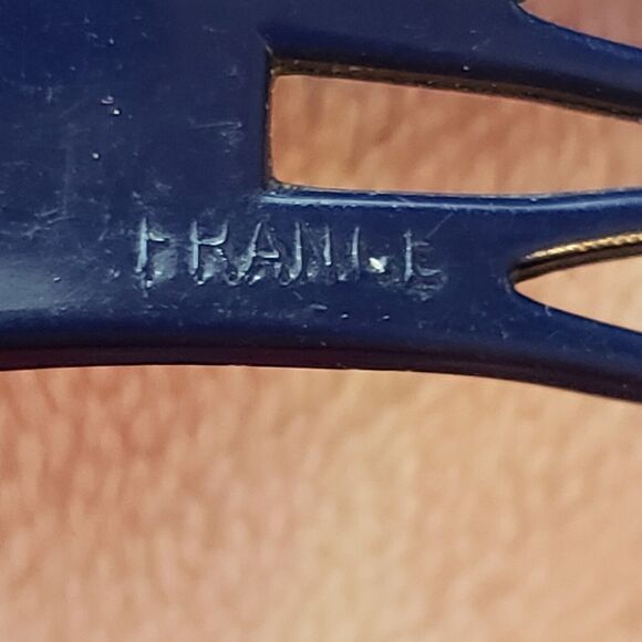 Lot 35 Hair Combs, Clips, Claw, Mixed, 1 Modele Depose, Some France, 1 Otomatic - Picture 14 of 16